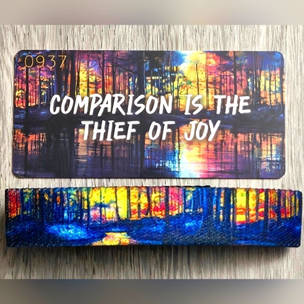 ZOX "COMPARISON IS THE THIEF OF JOY" #937 INTERACTIVE MED  collectible wristband